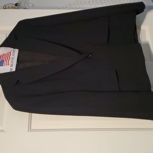 Jones Wear Essentials